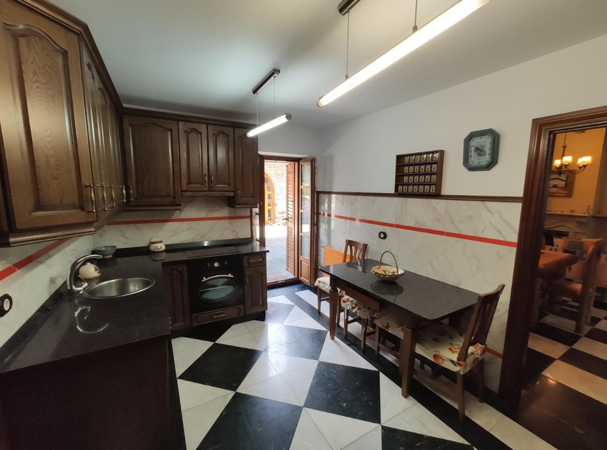 Posada La Casa De Lastras Ogarrio Εξωτερικό φωτογραφία